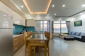 Handy Beachfront Apartment