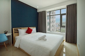 Handy Beachfront Apartment