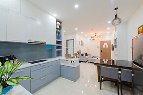 Handy Beachfront Apartment