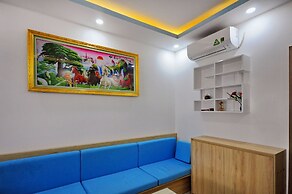 Handy Beachfront Apartment