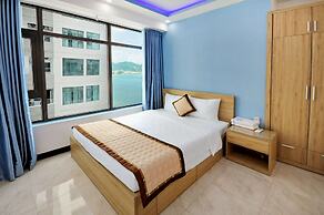 Handy Beachfront Apartment