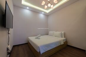 Handy Beachfront Apartment