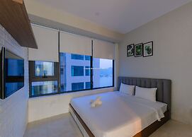 Handy Beachfront Apartment