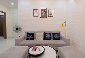 Handy Beachfront Apartment