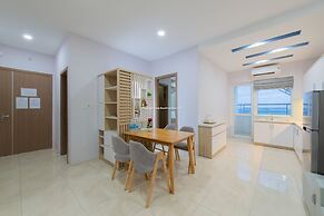 Handy Beachfront Apartment