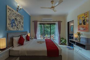 TreeHouse Blue Hotel & Villas