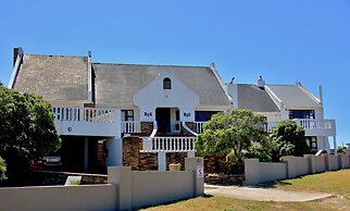 Walkerbay Accommodation