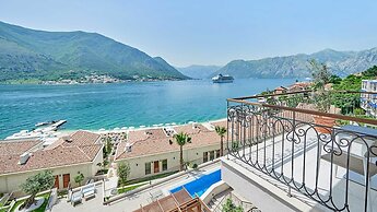 Huma Kotor Bay Hotel and Villas