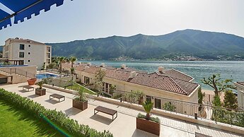 Huma Kotor Bay Hotel and Villas