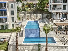 Huma Kotor Bay Hotel and Villas
