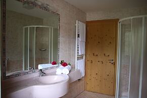 Hotel Alpenrose