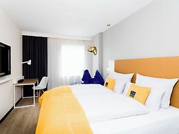 Holiday Inn - the niu, Dairy Haarlem by IHG