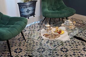 Palazzo Arone dei Baroni di Valentino