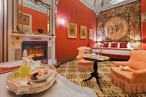 Palazzo Arone dei Baroni di Valentino