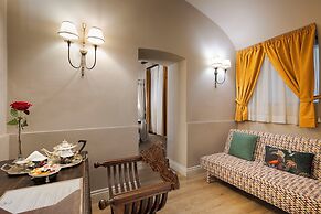 Palazzo Arone dei Baroni di Valentino