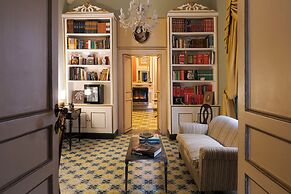 Palazzo Arone dei Baroni di Valentino