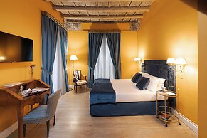 Palazzo Arone dei Baroni di Valentino