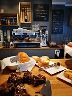 Henningsvær Guesthouse