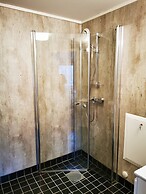 Henningsvær Guesthouse