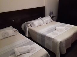 Apartamentos Turísticos Los Ángeles