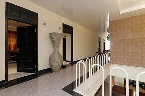 RedDoorz Plus near Halim Perdanakusuma 2