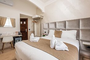 COLA di Rienzo suite