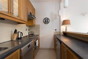1 Bedroom Apartment in Notting Hill Accommodates 2