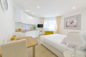 Best Location Apartments