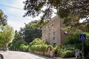 Best Location Apartments