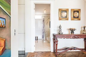 ICELAND SJF Villa , Hot tub & Outdoor Sauna Amazing Mountains View - 1