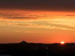 ICELAND SJF Villa , Hot tub & Outdoor Sauna Amazing Mountains View - 1