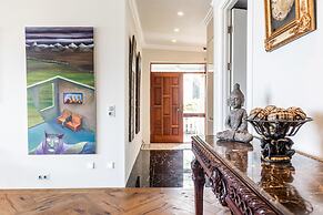 ICELAND SJF Villa , Hot tub & Outdoor Sauna Amazing Mountains View - 1