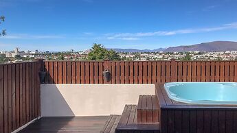 ICELAND SJF Villa , Hot tub & Outdoor Sauna Amazing Mountains View - 1