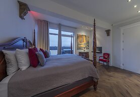 ICELAND SJF Villa , Hot tub & Outdoor Sauna Amazing Mountains View - 1