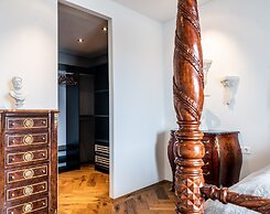 ICELAND SJF Villa , Hot tub & Outdoor Sauna Amazing Mountains View - 1