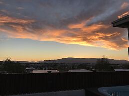 ICELAND SJF Villa , Hot tub & Outdoor Sauna Amazing Mountains View - 1