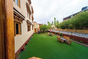 Hotel Ladakh Imperial