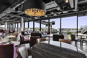 Radisson RED Glasgow