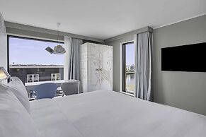 Radisson RED Glasgow