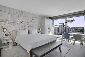 Radisson RED Glasgow