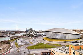 Radisson RED Glasgow