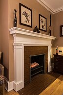 Ringling House Bed & Breakfast