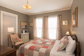 Ringling House Bed & Breakfast