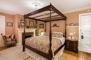 Ringling House Bed & Breakfast