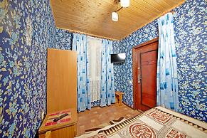 Guest House on Chernomorskaya Ulitsa