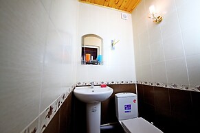 Guest House on Chernomorskaya Ulitsa