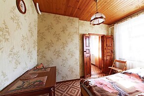 Guest House on Chernomorskaya Ulitsa