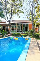 Phalaburi Resort by dreamhouse