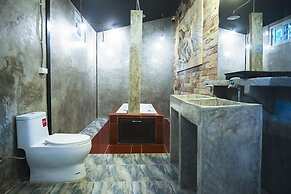 Phalaburi Resort by dreamhouse