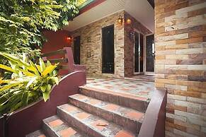 Phalaburi Resort by dreamhouse